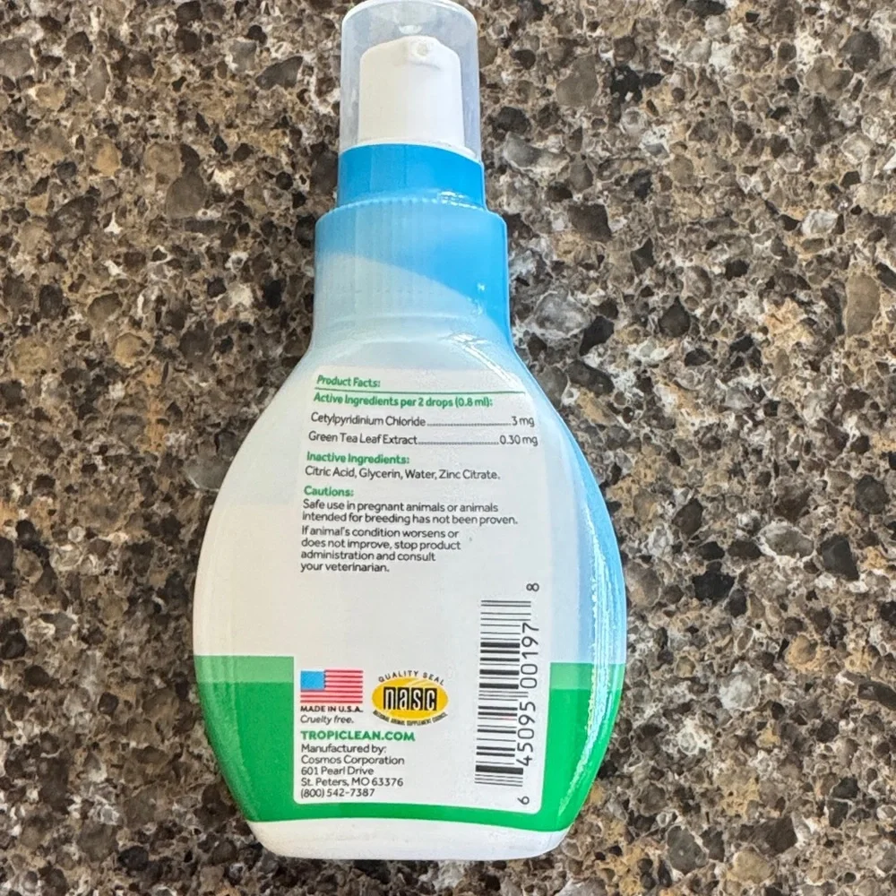 NEW Tropiclean Fresh Breath Drops for Dogs